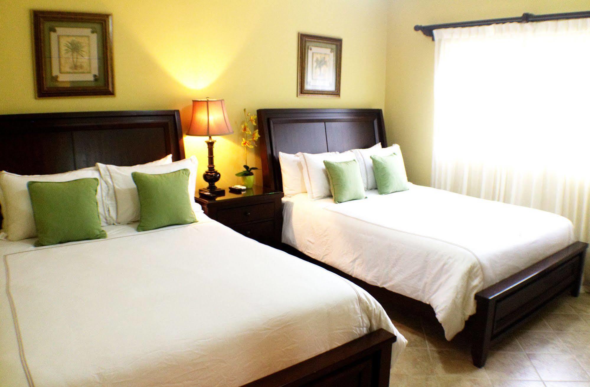 Cr Luxury La Estancia Floresta #05 3 Bdrm Herradura  Luaran gambar